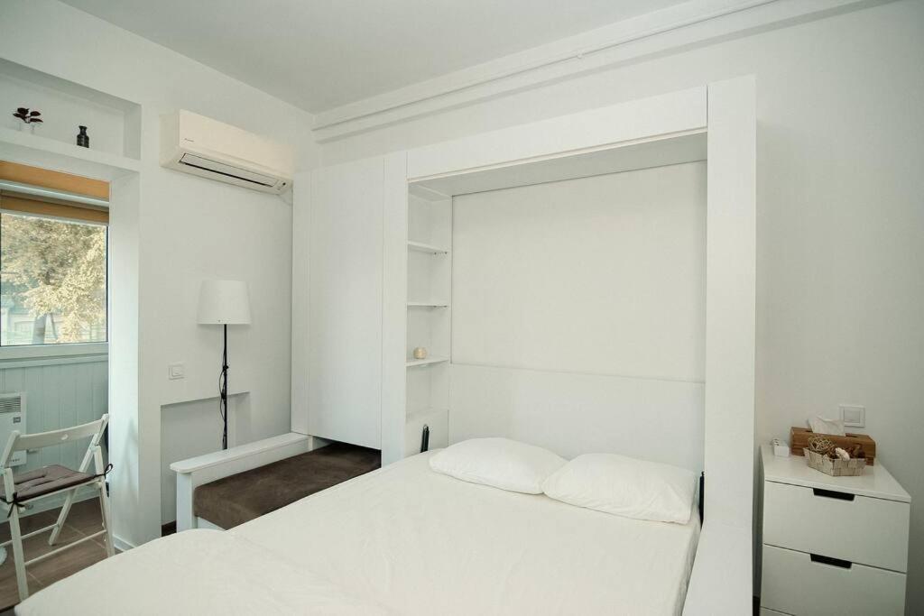 Oasis Studio Central City Bukares Bagian luar foto